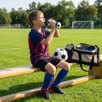 Skladacia silikónová fľaša NILS Camp NC4104 550ml futbal