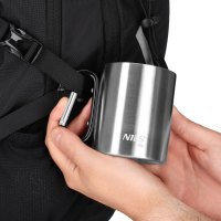 Kempingový hrnček NILS Camp NC17110 s karabínou 300ml čierny