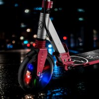 Kolobežka NILS Extreme HM122T s kotúčovou brzdou a LED