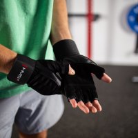 Fitness rukavice HMS RST04 čierne