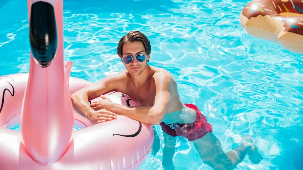 Nadzemné vs. zapustené bazény – ktorý typ je pre vás ideálny? 3 bazeny 2